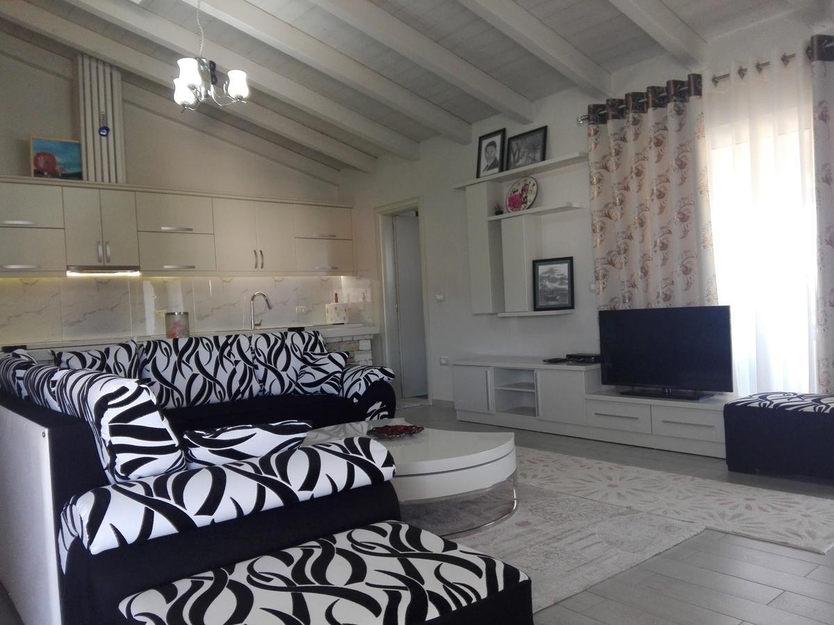 Vip Apartment By "Murati" Ksamil Esterno foto